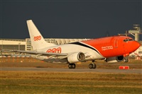 Miguel Alia - Noisy Spotters. Click to see full size photo