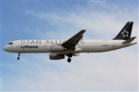Adolfmalet-Spotters Barcelona-El Prat. Click to see full size photo