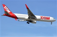 Adolfmalet-Spotters Barcelona-El Prat. Click to see full size photo