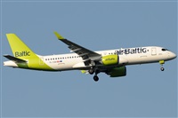 Gabriele Fontana - Tuscan Aviation. Click to see full size photo