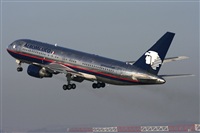 Jos Miguel Bernases - Noisy Spotters. Click to see full size photo
