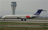 Adolfmalet-Spotters Barcelona-El Prat. Click to see full size photo