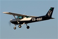 Rodrigo Carvalho - Noisy Spotters. Click to see full size photo