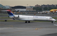 Rubn Gil - Noisy Spotters. Click to see full size photo