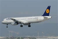 Adolfmalet-Spotters Barcelona-El Prat. Click to see full size photo
