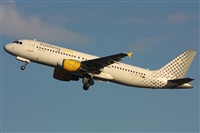 Oriol Casanovas--Spotters Barcelona - El Prat-. Click to see full size photo