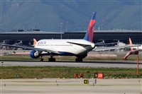Joan Borrs - Spotters Barcelona - El Prat. Click to see full size photo