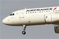Adolfmalet-Spotters Barcelona-El Prat. Click to see full size photo