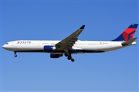 Adolfmalet-Spotters Barcelona-El Prat. Click to see full size photo