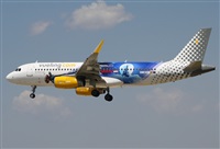 Jordi Rull Dalmau.Spotters BCN-El Prat. Click to see full size photo