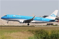 Gabriele Fontana - Tuscan Aviation. Click to see full size photo