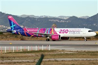 Oscar Martnez spotter Barcelona el Prat. Click to see full size photo