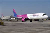 �Vicente Aguil�. Click to see full size photo