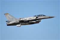 �Anonymous aviation photographer-AIRE.ORG. Click to see full size photo