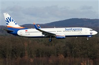 �Daniel Schwinn. Click to see full size photo