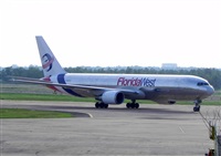 Naoto Goto - South American Spotters Asu-Py. Click to see full size photo