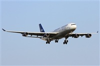 Adolfmalet-Spotters Barcelona-El Prat. Click to see full size photo