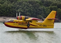 Anonymous aviation photographer-AIRE.ORG. Click to see full size photo