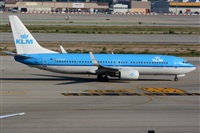 Adolfmalet-Spotters Barcelona-El Prat. Click to see full size photo