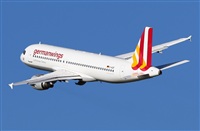 Adolfmalet-Spotters Barcelona-El Prat. Click to see full size photo