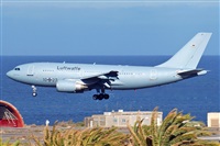 J. Victor Vega-Gran Canaria Spotters. Click to see full size photo