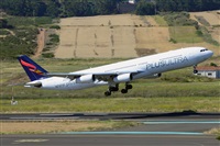 Miguel A. gueda Rguez.  (CANARY ISLANDS SPOTTING). Click to see full size photo