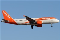 Gabriele Fontana - Tuscan Aviation. Click to see full size photo