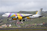 Juanma Bango. Click to see full size photo