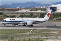 Cele - Spotters BCN. Click to see full size photo