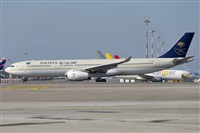 �Vicente Aguil�. Click to see full size photo