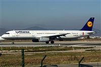 Adolfmalet-Spotters Barcelona-El Prat. Click to see full size photo