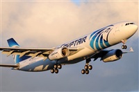 Rubn Gil - Noisy Spotters. Click to see full size photo