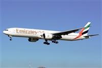 Adolfmalet-Spotters Barcelona-El Prat. Click to see full size photo