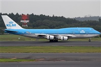 Rubn Gil - Noisy Spotters. Click to see full size photo