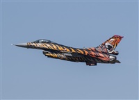 kike.s.h.9. Click to see full size photo