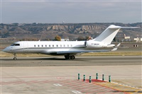 �Manuel Fernandez. Click to see full size photo