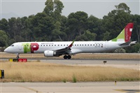 �Vicente Aguil�. Click to see full-size photo