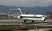 Adolfmalet-Spotters Barcelona-El Prat. Click to see full size photo