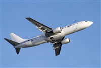 Jordi Rull Dalmau.Spotters BCN-El Prat. Click to see full size photo