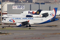 Adolfmalet-Spotters Barcelona-El Prat. Click to see full size photo