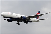 Rubn Gil - Noisy Spotters. Click to see full size photo