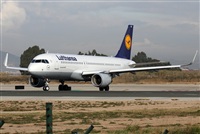 Jose Bornay - Spotters Barcelona - El Prat. Click to see full size photo