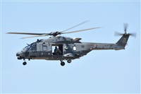 Anonymous aviation photographer-AIRE.ORG. Click to see full size photo
