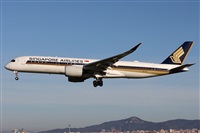 �Oscar Mart�nez spotter Barcelona el Prat. Click to see full size photo