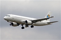 Jordi Rull Dalmau.Spotters BCN-El Prat. Click to see full size photo