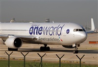 Adolfmalet-Spotters Barcelona-El Prat. Click to see full size photo