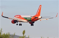 Adolfmalet-Spotters Barcelona-El Prat. Click to see full size photo