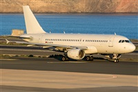 Adolfo Bento - Gran Canaria Spotters. Click to see full size photo