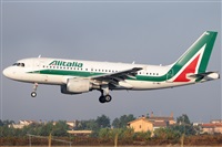 Gabriele Fontana - Tuscan Aviation. Click to see full size photo