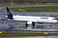 Gabriele Fontana - Tuscan Aviation. Click to see full size photo